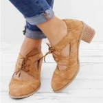 Women's Retro Cutout Oxford Heels – Vintage Mary Jane Shoes for Daily Wear & Office Style - Image 4