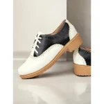 Women's 1920s Retro Two-Tone Brogue Oxford Shoes, Lace-Up Vintage Flat Faux Leather Shoes for Daily Wear and Gatsby Inspired Outfits